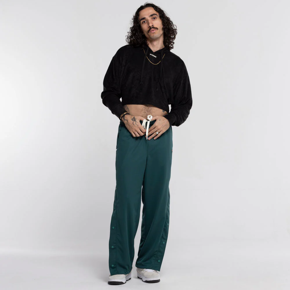 BLUSÃO CROPPED ATOALHADO FTDNC PRETO - Image 7